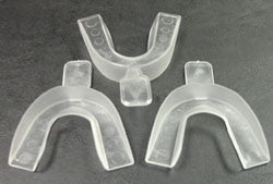 Nu Radiance At Home Bleaching Trays ホワイトニング用トレー 1袋 3個入り x 20個 （計60個）