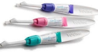 Young Dental フッ素 バーニッシュ ペン 5% Sodium Fluoride Varnish 1.5ml x 45本入り アソート フレーバー